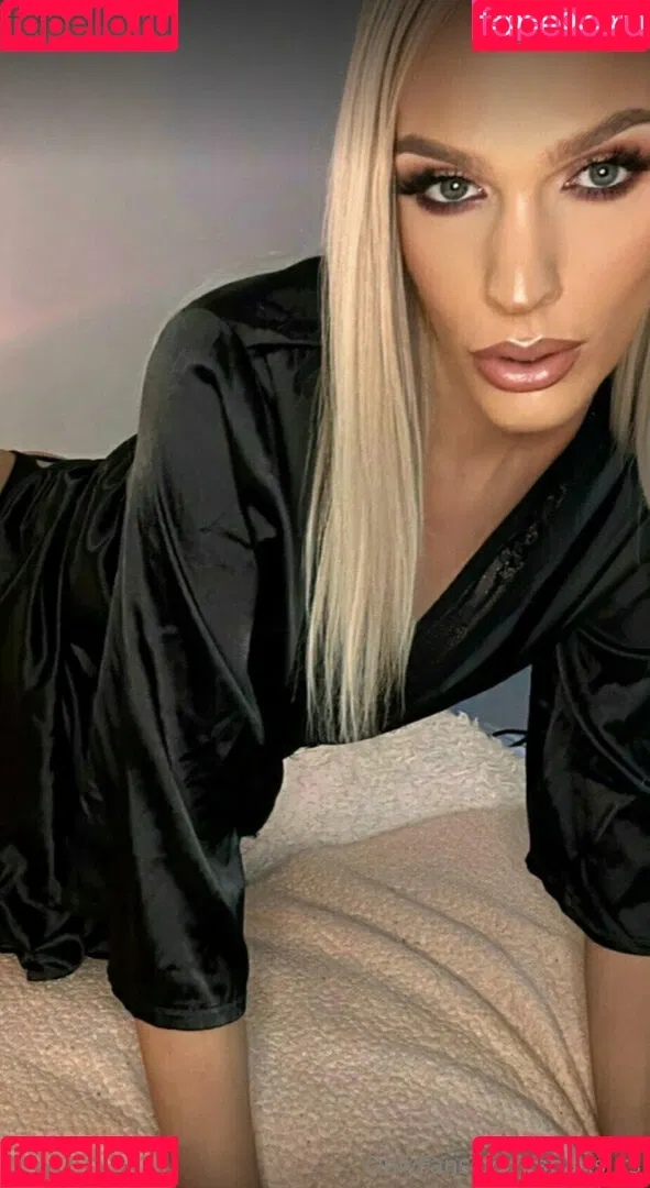 aparisi.ts Onlyfans Photo Gallery 