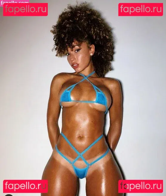 Anabella Carrasco Onlyfans Photo Gallery 