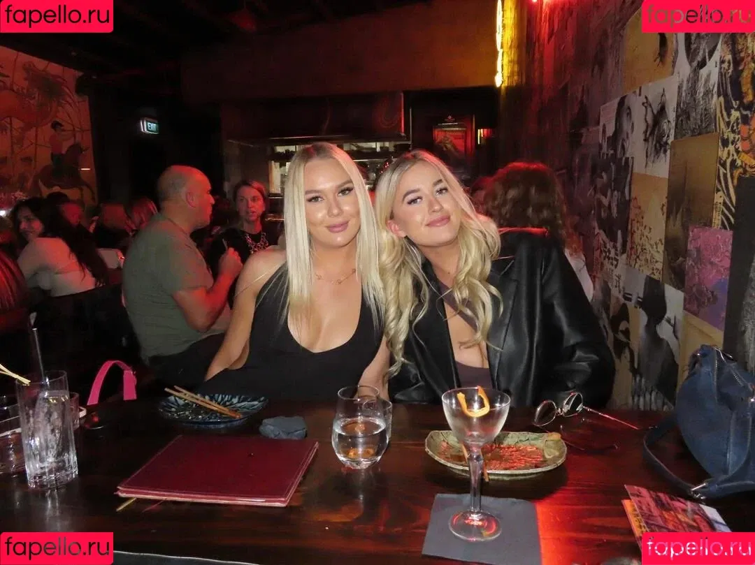 Kara Mia Van Pletzen Onlyfans Photo Gallery 