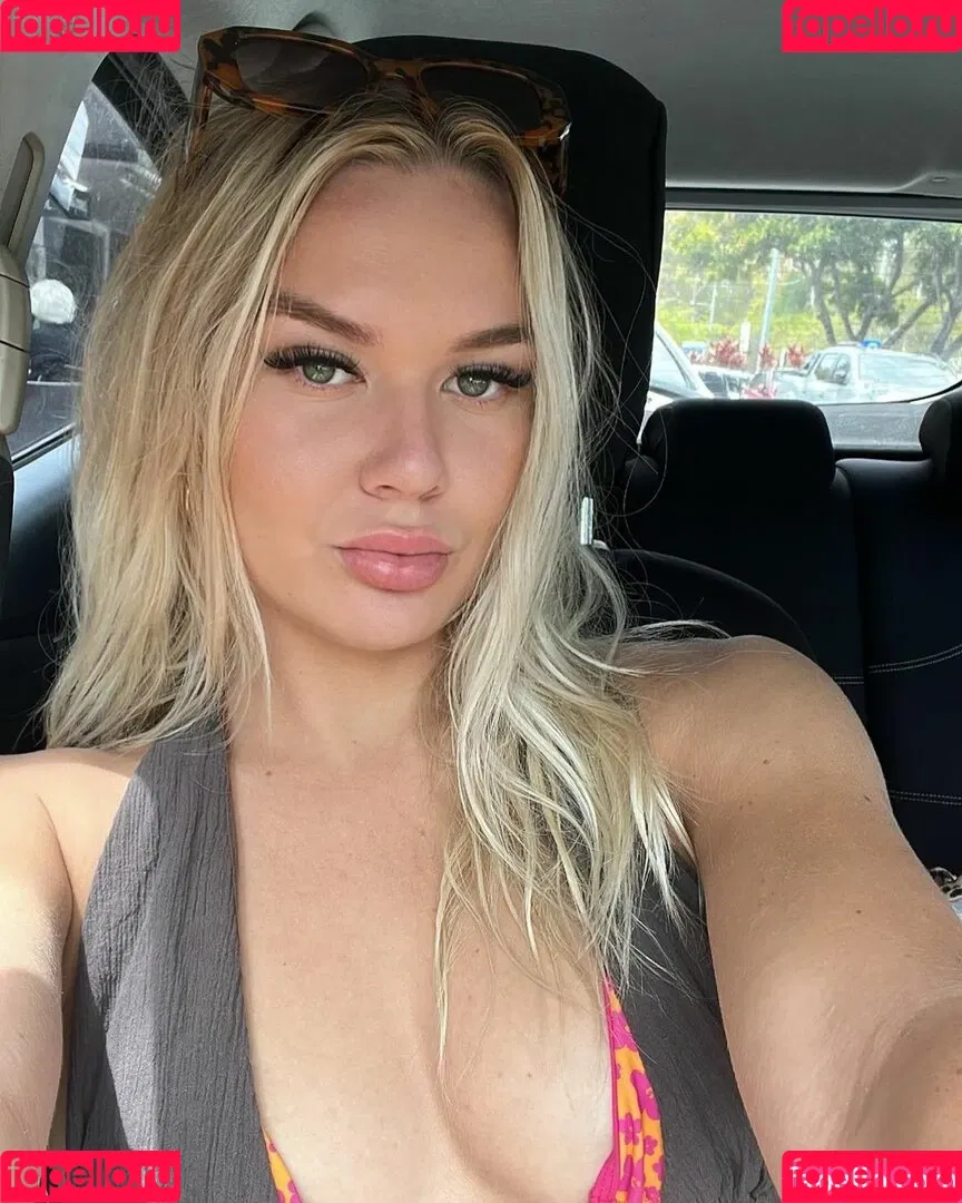 Kara Mia Van Pletzen Onlyfans Photo Gallery 