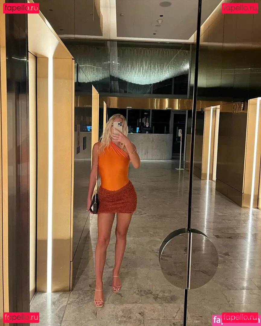 Kara Mia Van Pletzen Onlyfans Photo Gallery 