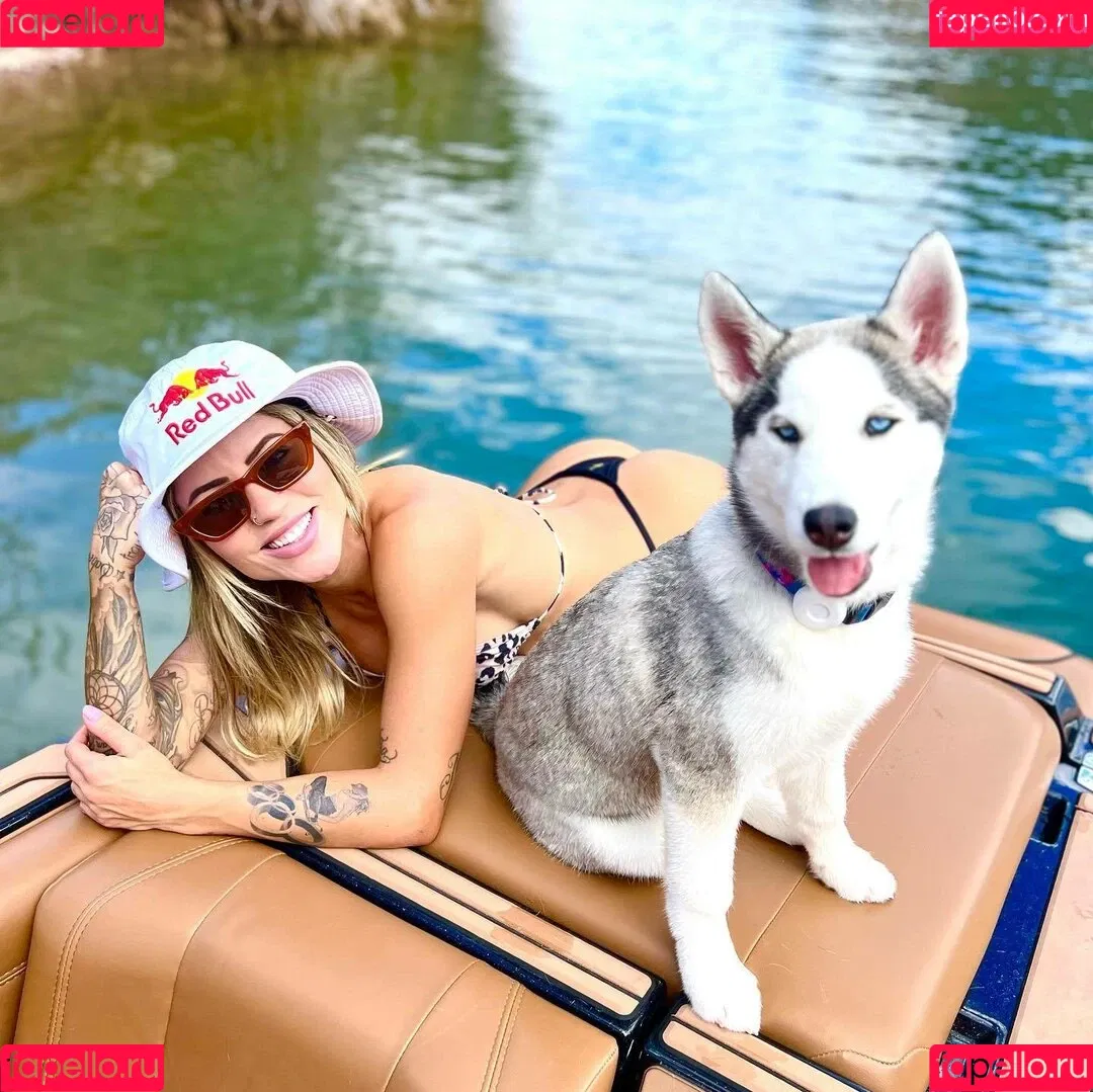 Leticia Bufoni Onlyfans Photo Gallery 