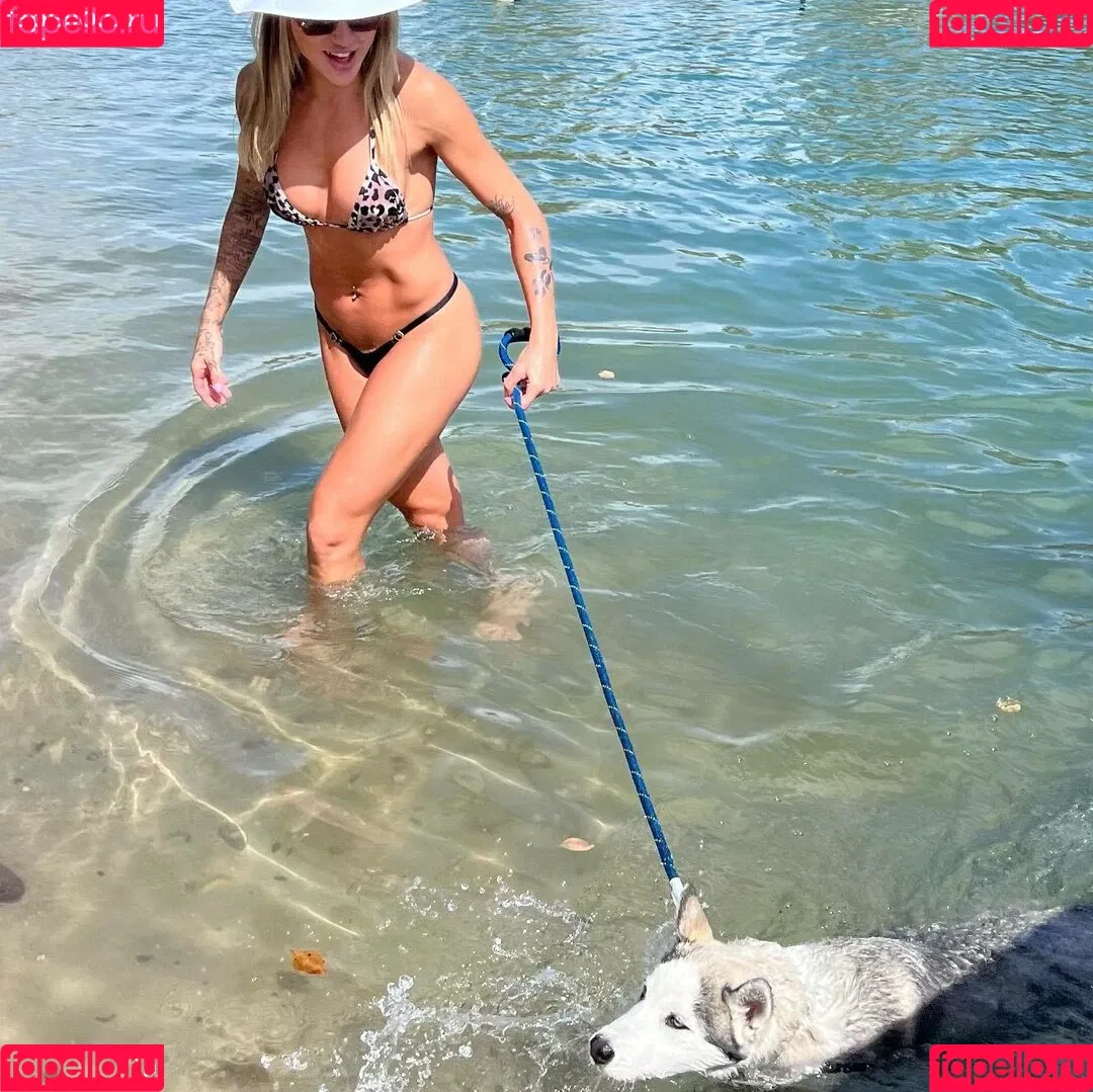 Leticia Bufoni Onlyfans Photo Gallery 