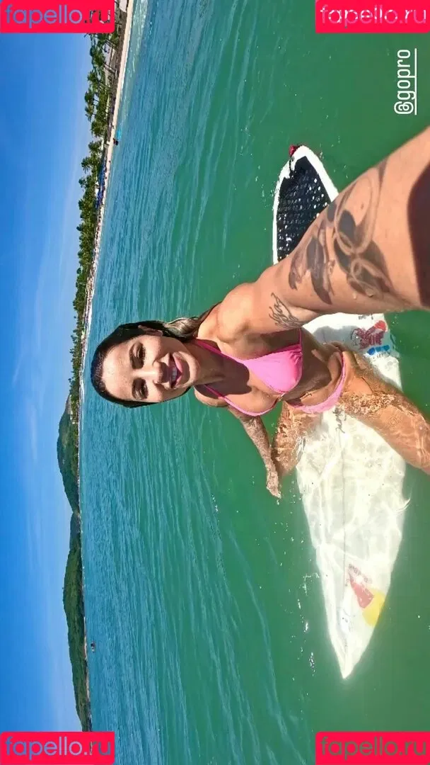 Leticia Bufoni Onlyfans Photo Gallery 