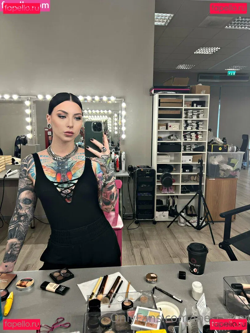 inkedines Onlyfans Photo Gallery 