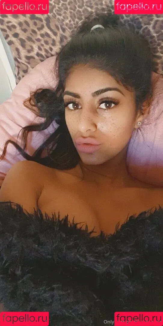 Llayxo Onlyfans Photo Gallery 