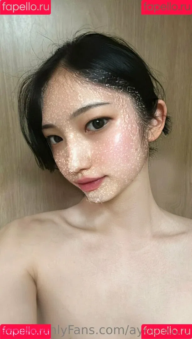 ayoung20 Onlyfans Photo Gallery 