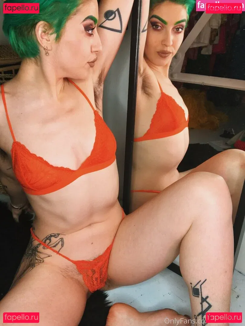 lolobrow Onlyfans Photo Gallery 