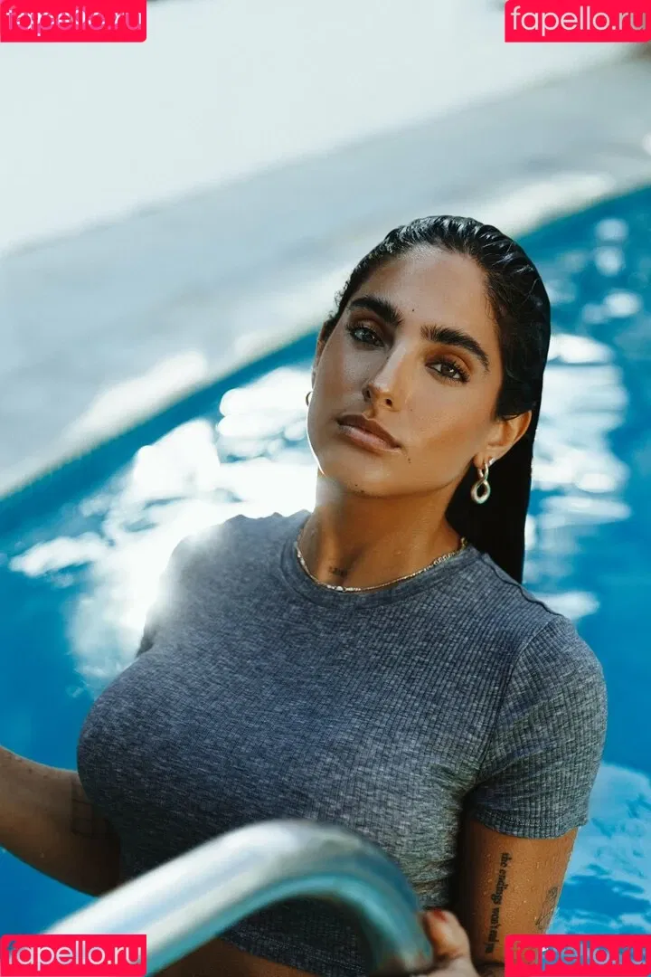 Isabella Ladera Onlyfans Photo Gallery 