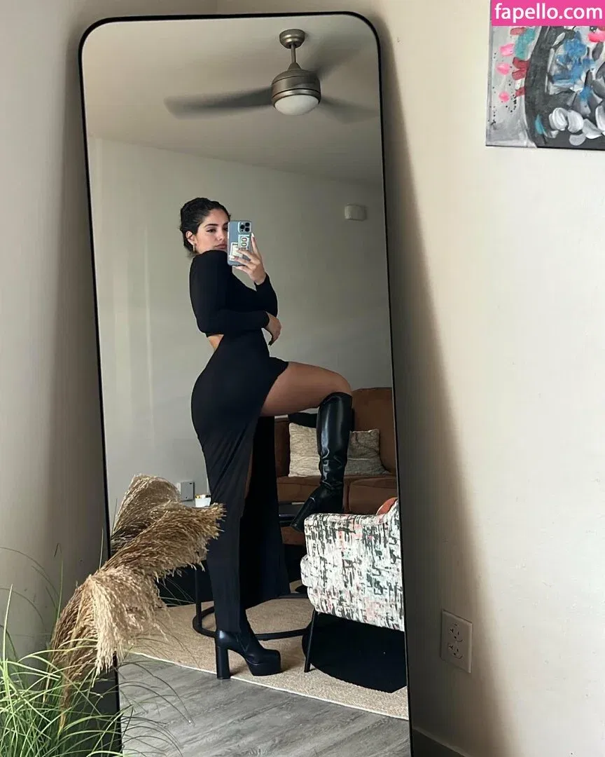 Isabella Ladera Onlyfans Photo Gallery 