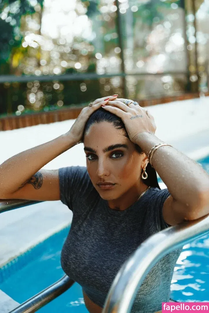 Isabella Ladera Onlyfans Photo Gallery 