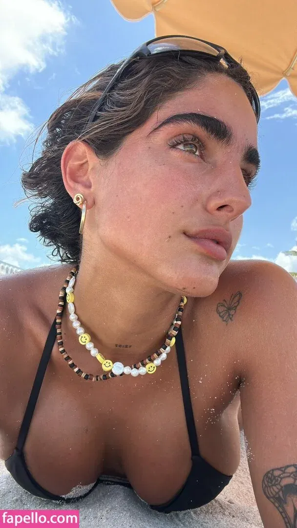 Isabella Ladera Onlyfans Photo Gallery 