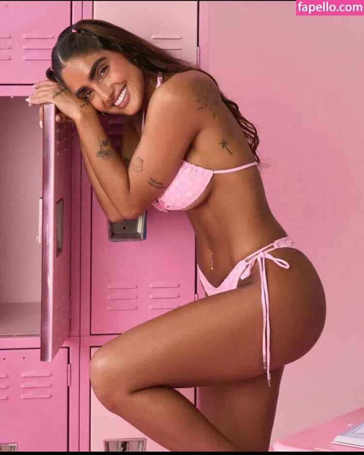 Isabella Ladera Onlyfans Photo Gallery 