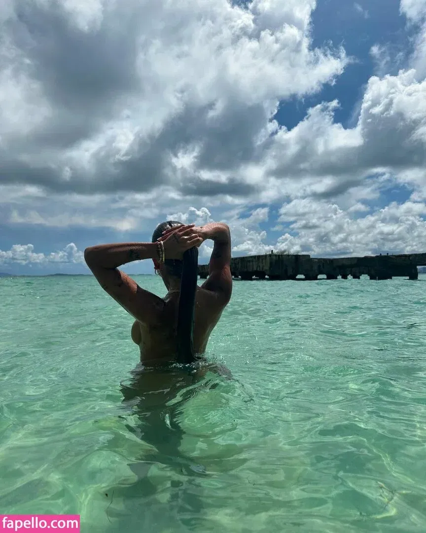 Isabella Ladera Onlyfans Photo Gallery 