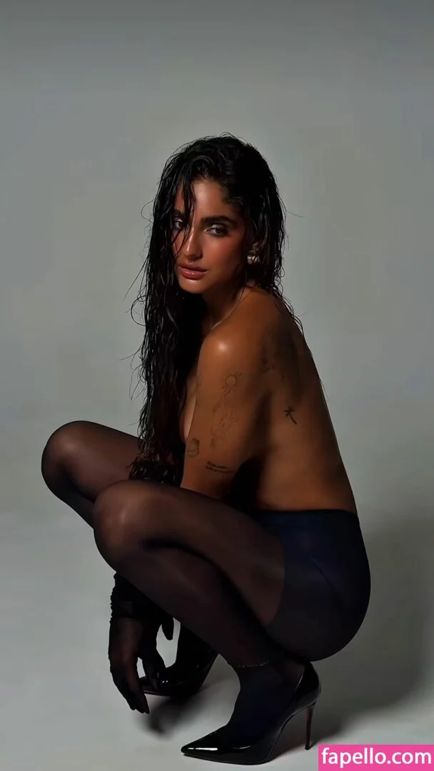 Isabella Ladera Onlyfans Photo Gallery 