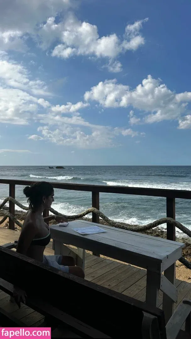 Isabella Ladera Onlyfans Photo Gallery 