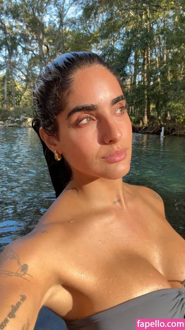 Isabella Ladera Onlyfans Photo Gallery 