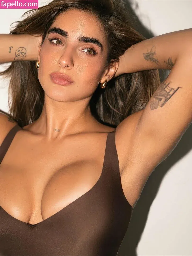 Isabella Ladera Onlyfans Photo Gallery 