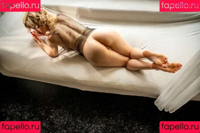 Kristina Vermilion Onlyfans Photo Gallery 