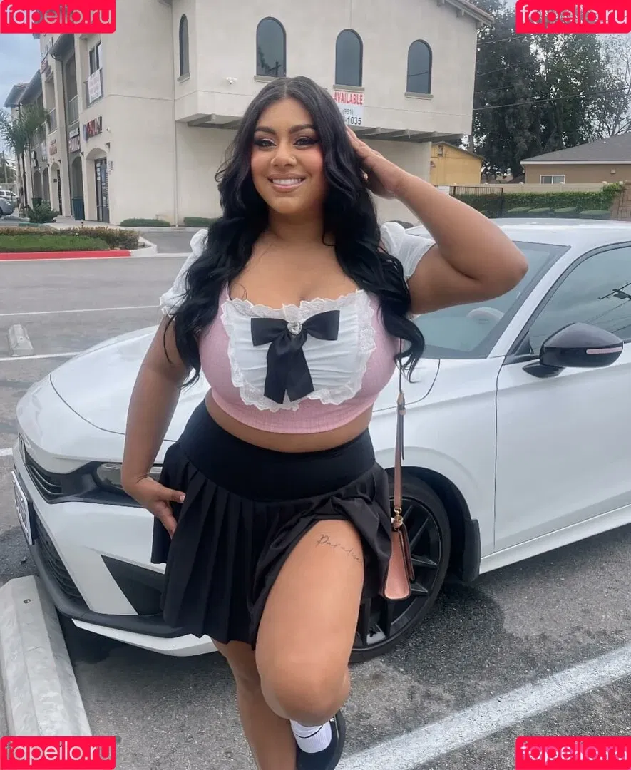 Dulce Castaneda Onlyfans Photo Gallery 