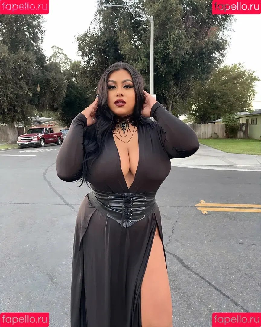 Dulce Castaneda Onlyfans Photo Gallery 