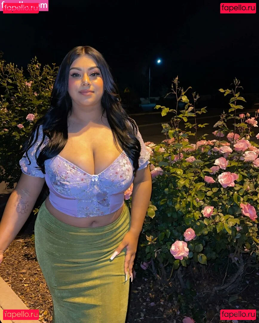 Dulce Castaneda Onlyfans Photo Gallery 