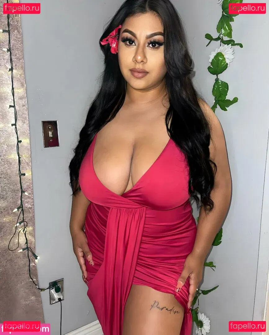 Dulce Castaneda Onlyfans Photo Gallery 