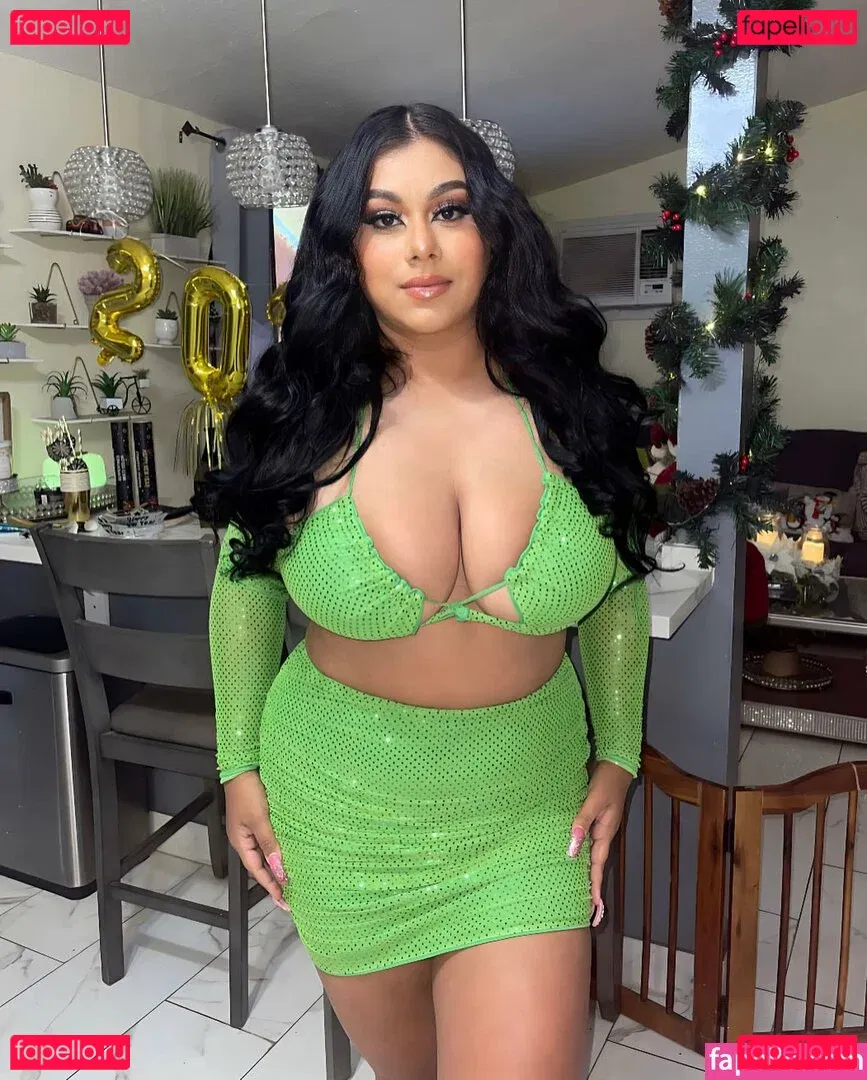 Dulce Castaneda Onlyfans Photo Gallery 