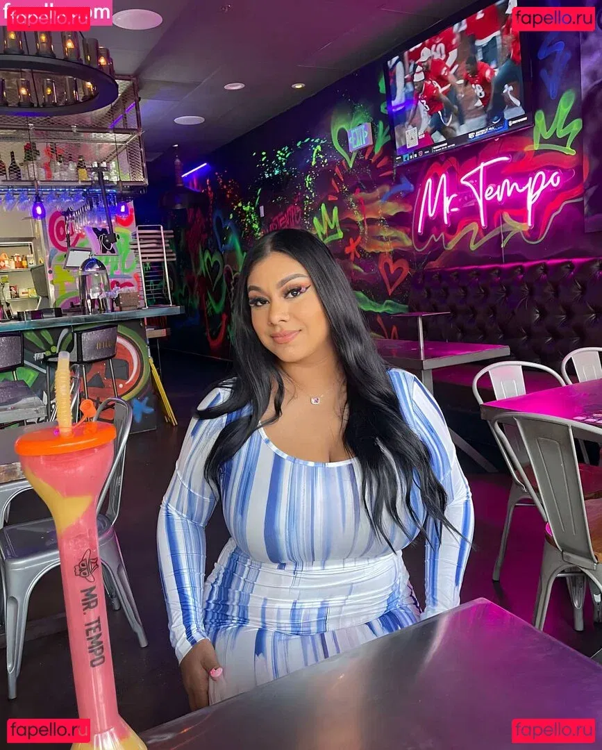 Dulce Castaneda Onlyfans Photo Gallery 