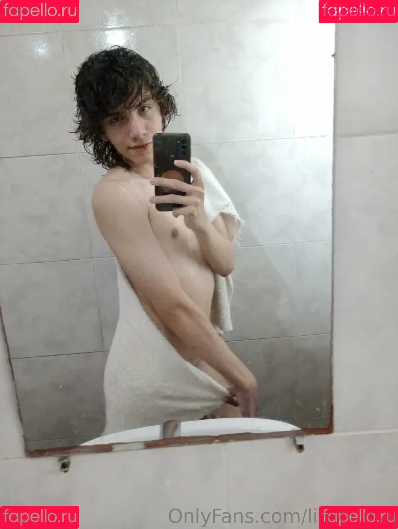 gayasslawren Onlyfans Photo Gallery 