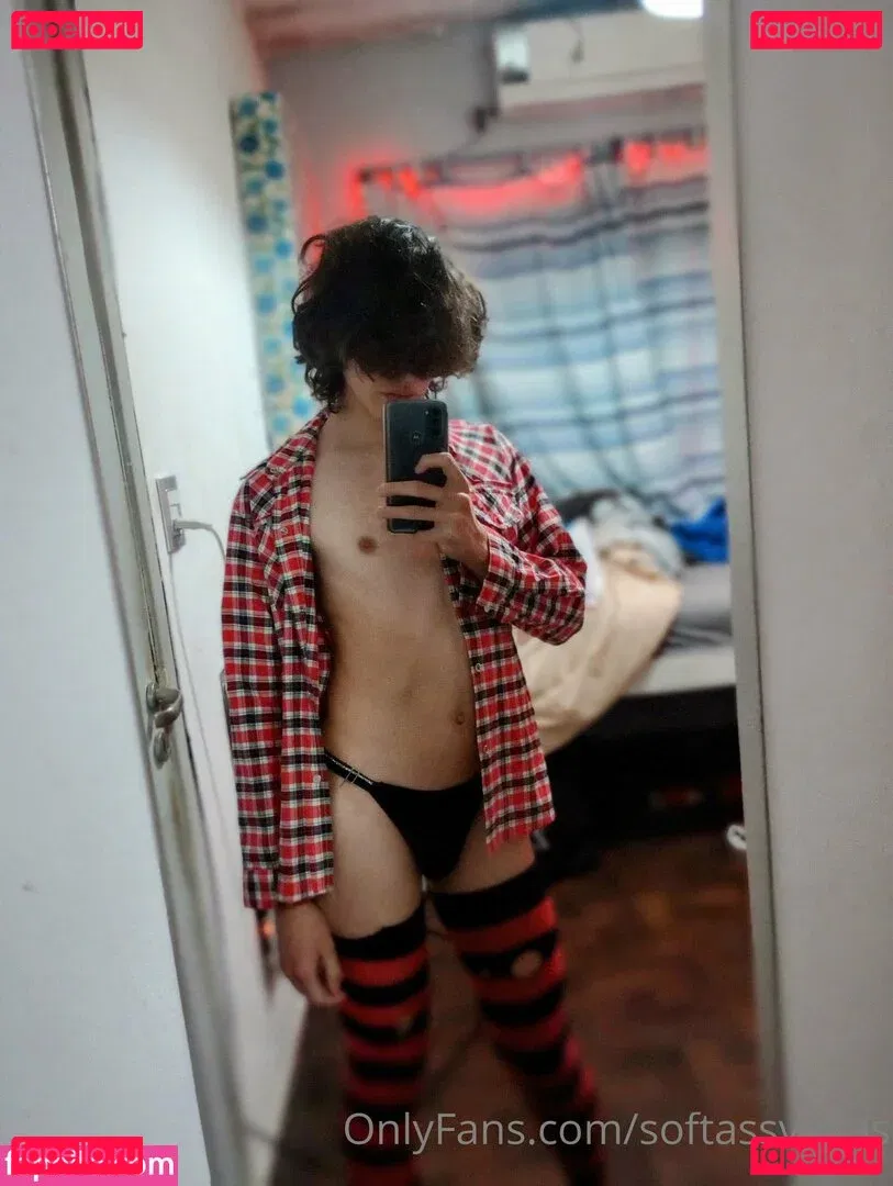 gayasslawren Onlyfans Photo Gallery 