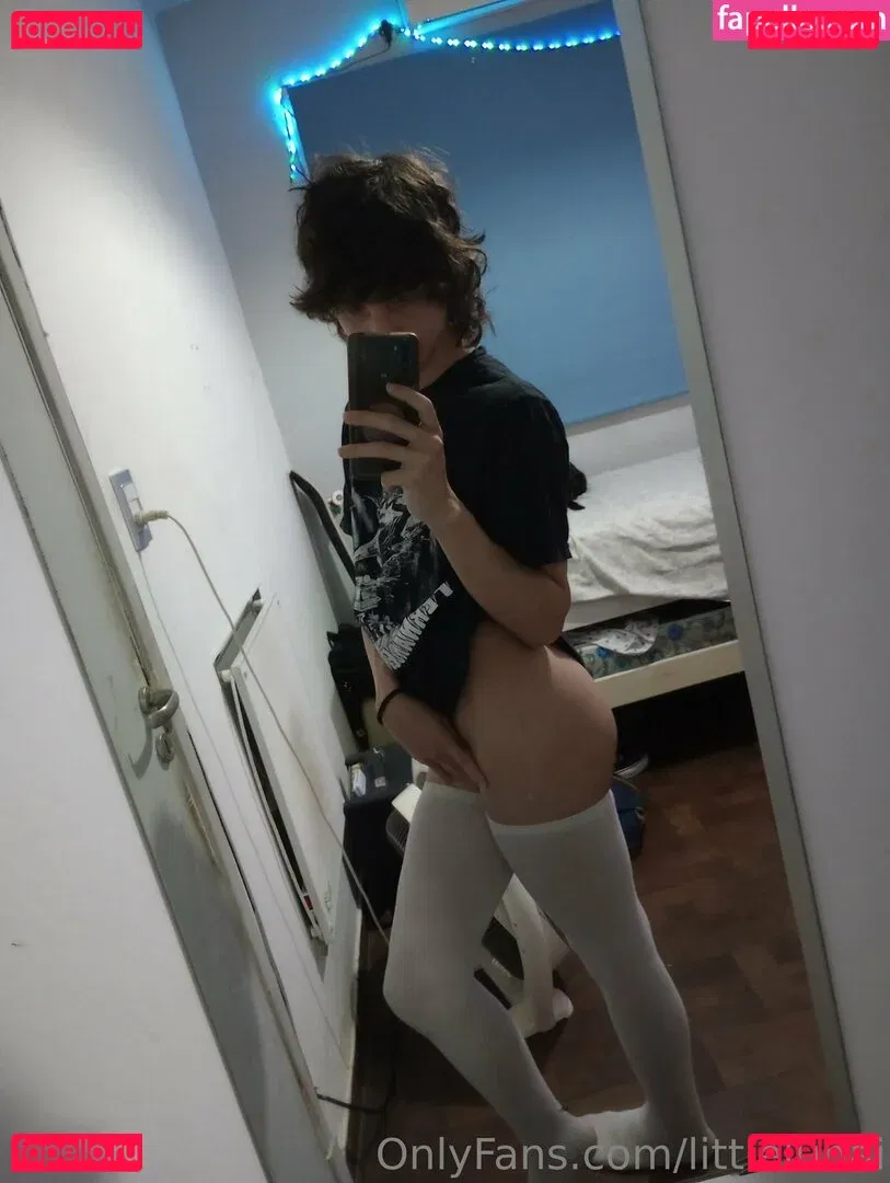 gayasslawren Onlyfans Photo Gallery 