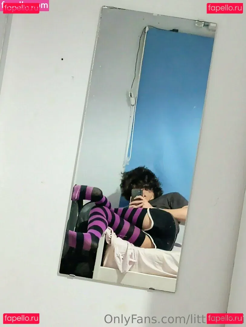 gayasslawren Onlyfans Photo Gallery 