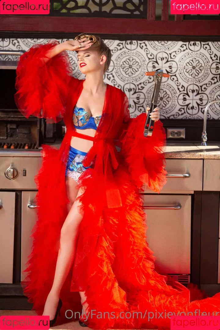 pixievonfleur Onlyfans Photo Gallery 