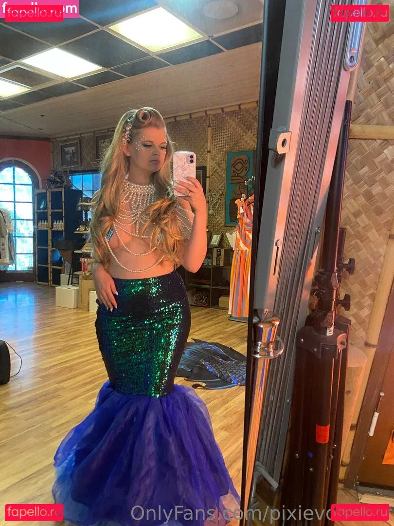 pixievonfleur Onlyfans Photo Gallery 