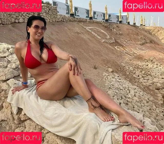 Claudia Letizia Onlyfans Photo Gallery 