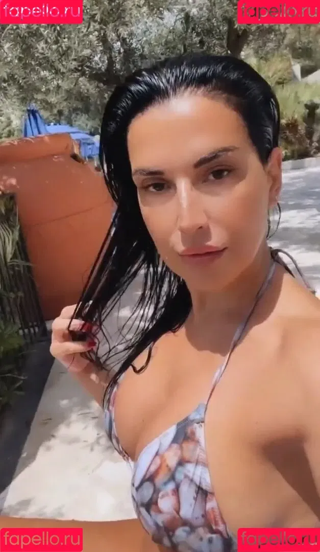 Claudia Letizia Onlyfans Photo Gallery 