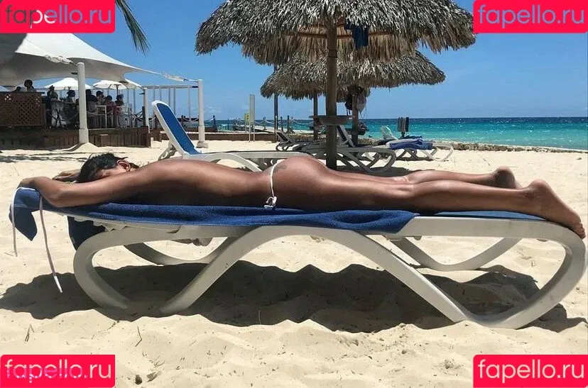 Claudia Letizia Onlyfans Photo Gallery 