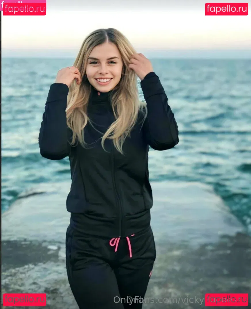 vickyduchesss Onlyfans Photo Gallery 