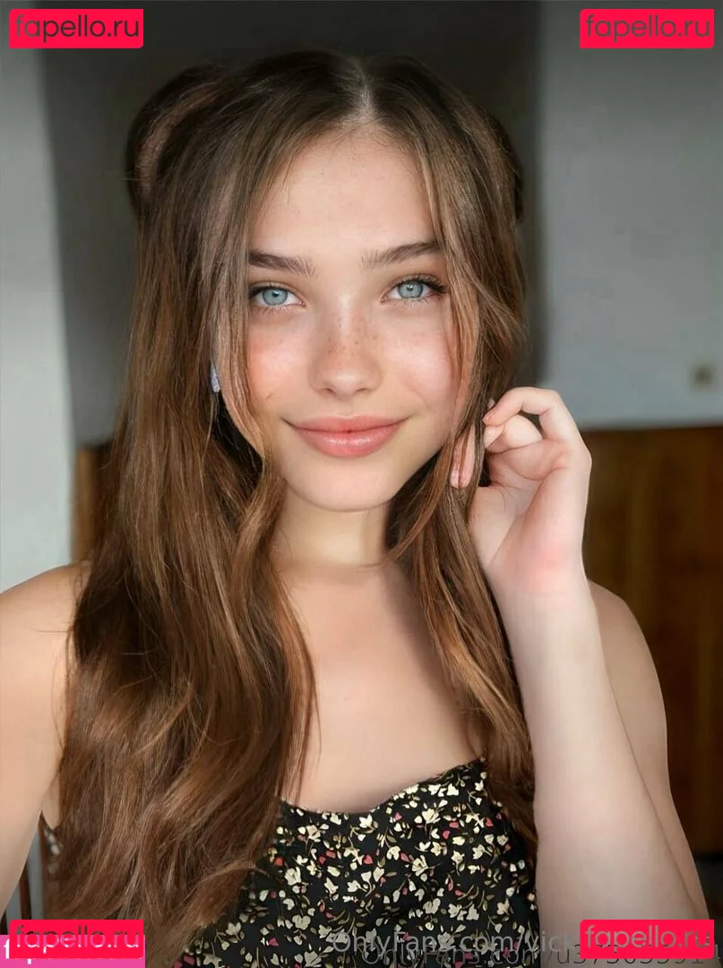 vickyduchesss Onlyfans Photo Gallery 