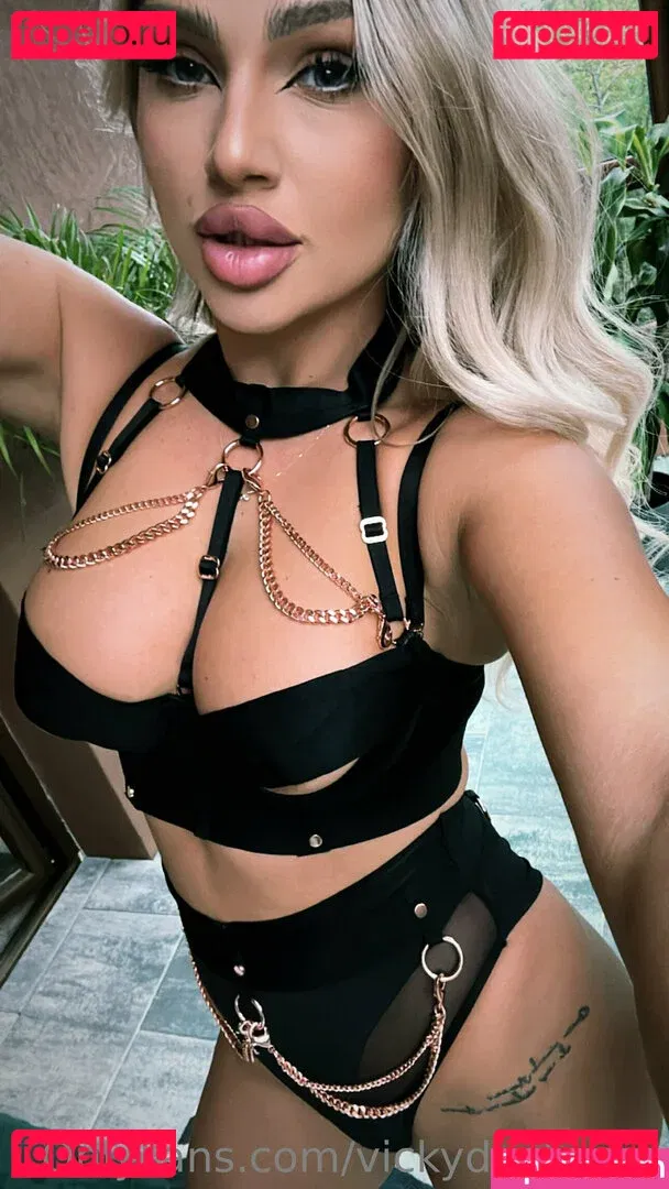 vickyduchesss Onlyfans Photo Gallery 
