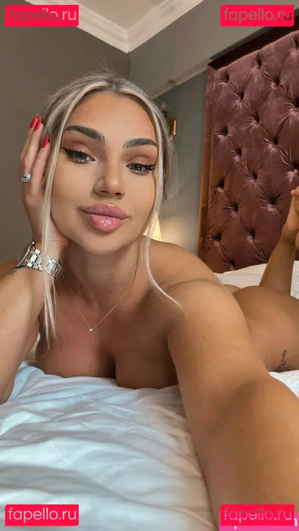 vickyduchesss Onlyfans Photo Gallery 