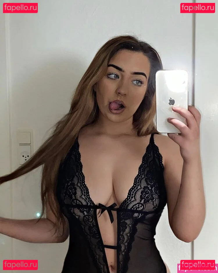 love_you_to123 Onlyfans Photo Gallery 