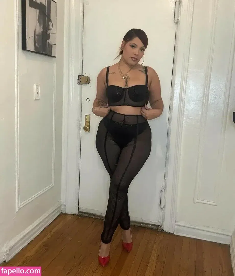 Mary Torres Onlyfans Photo Gallery 