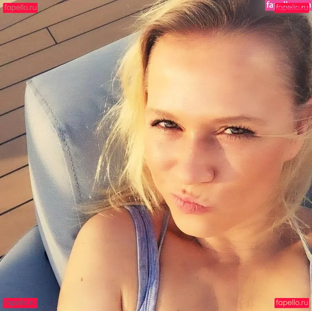 Nova Meierhenrich Onlyfans Photo Gallery 