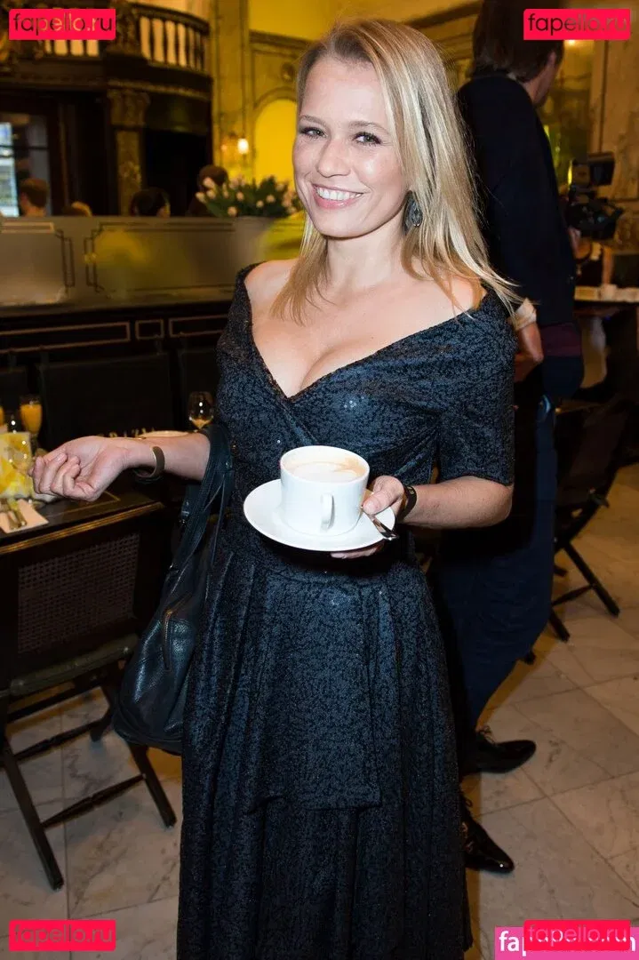 Nova Meierhenrich Onlyfans Photo Gallery 