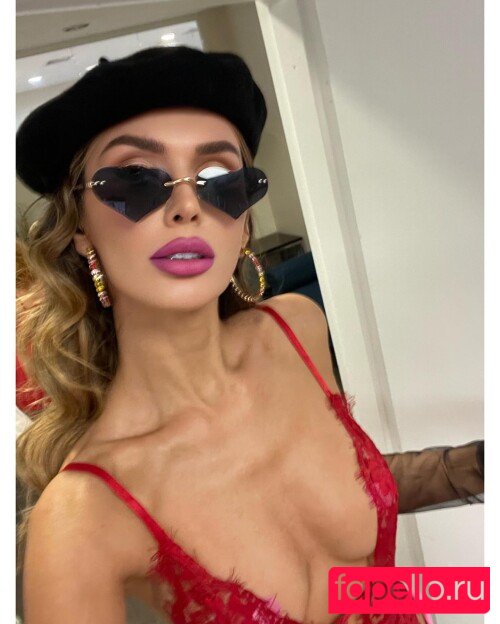 Tika Camaj Onlyfans Photo Gallery 