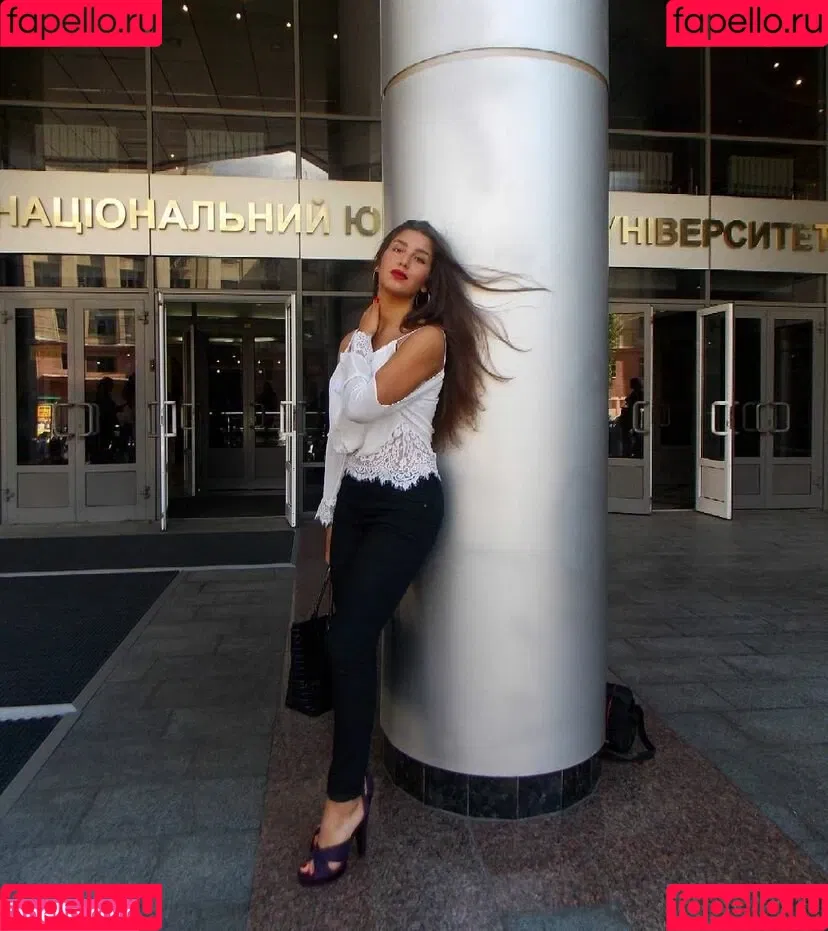 Valeriia Simavonian Onlyfans Photo Gallery 