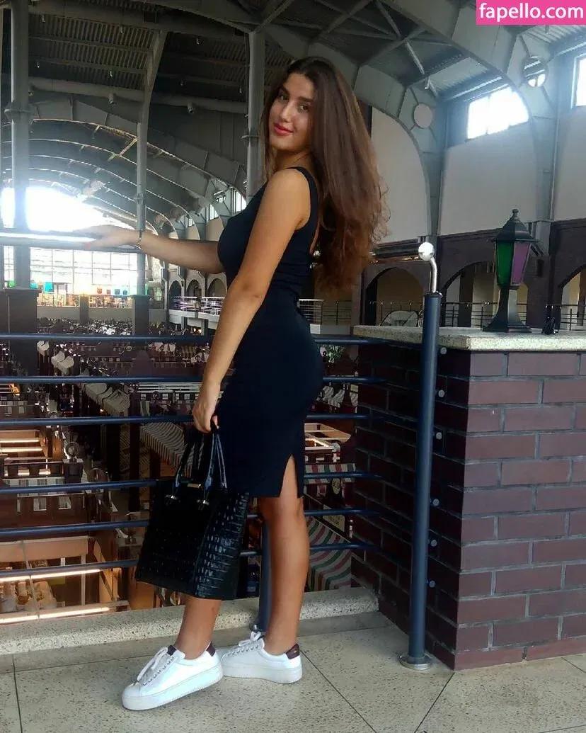 Valeriia Simavonian Onlyfans Photo Gallery 