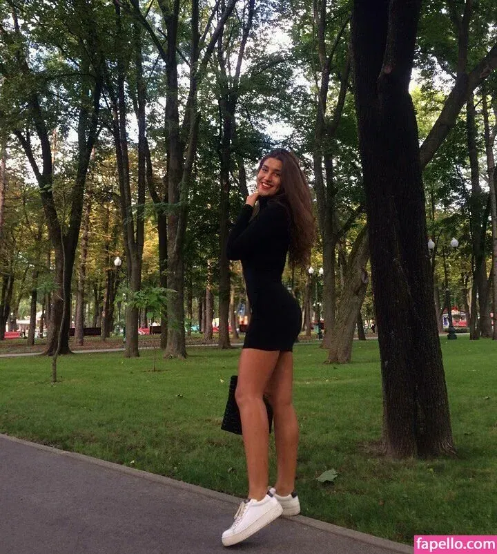 Valeriia Simavonian Onlyfans Photo Gallery 